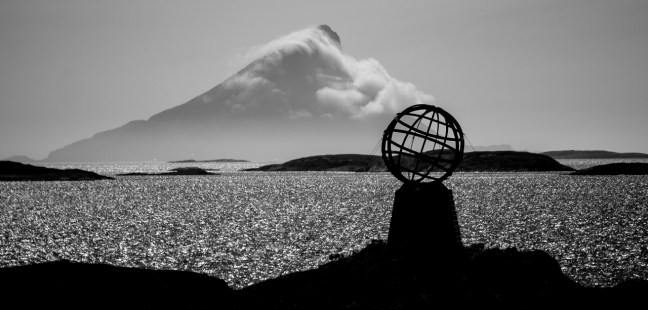 towards-the-north-pole_2724_edited-3