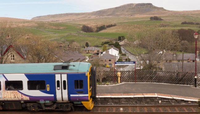 3 peaks_8261_edited-1