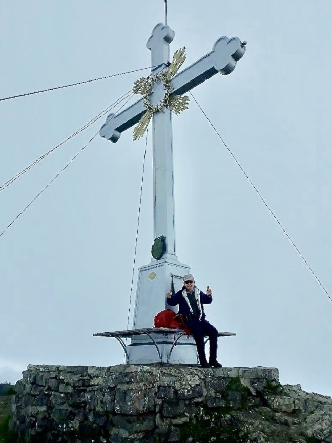 5bf1ecbc-227b-4afb-8f0c-790a977de4cf